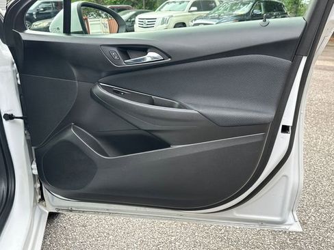 Used 2016 Chevrolet Cruze LS FWD image 14