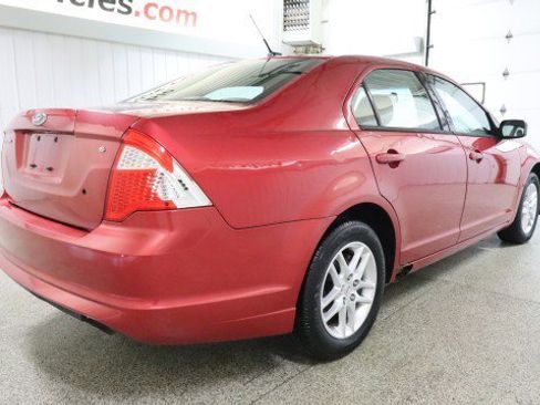 Used 2010 Ford Fusion S FWD image 6