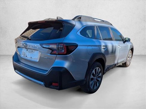 Used 2024 Subaru Outback Limited image 5