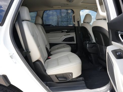 Used 2020 Kia Telluride EX w/ EX Premium Package FWD image 21