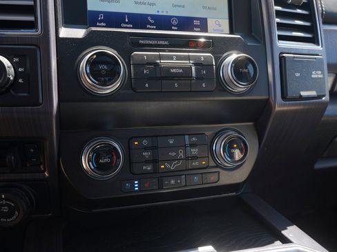 Used 2020 Ford F350 Limited AWD/4WD image 22