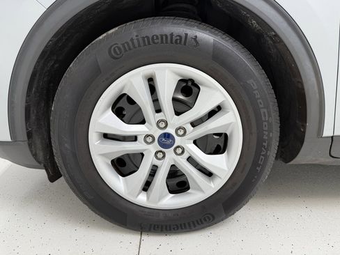 Used 2021 Ford Escape S image 23