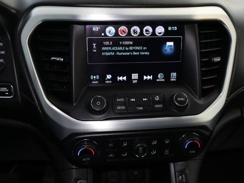 Used 2018 GMC Acadia SLT image 20