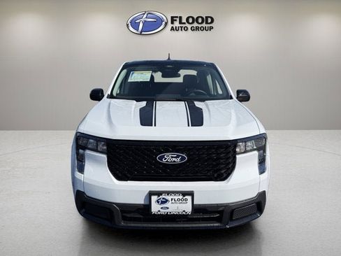 New 2026 Ford Maverick XLT w/ Equipment Group 301A AWD/4WD image 2