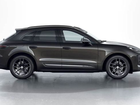 New 2026 Porsche Macan Turbo image 52