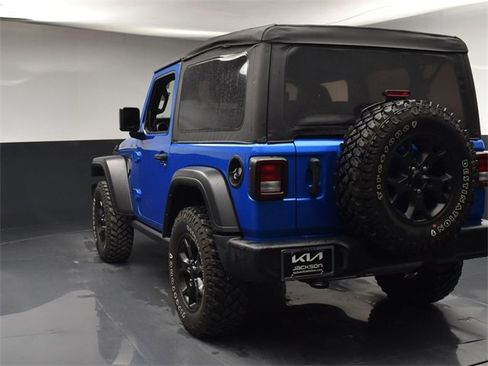 Used 2021 Jeep Wrangler Sport image 6