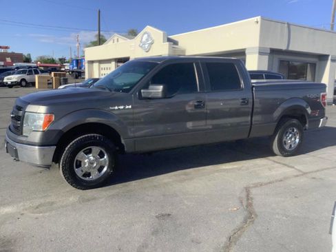 Used 2014 Ford F150 XL w/ Equipment Group 101A Mid AWD/4WD image 19