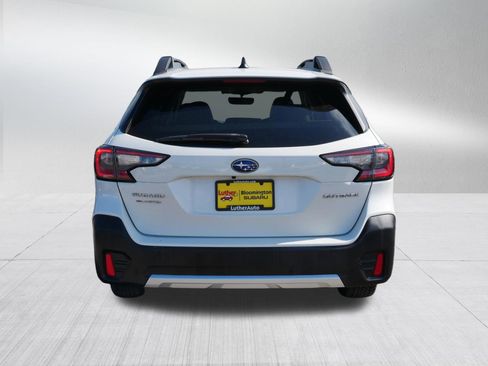Used 2021 Subaru Outback Limited AWD/4WD image 5