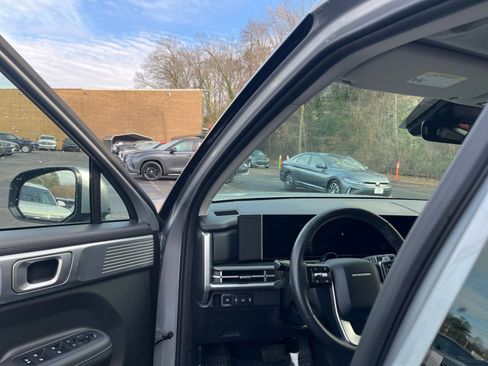 Used 2025 Hyundai Santa Fe SEL image 35