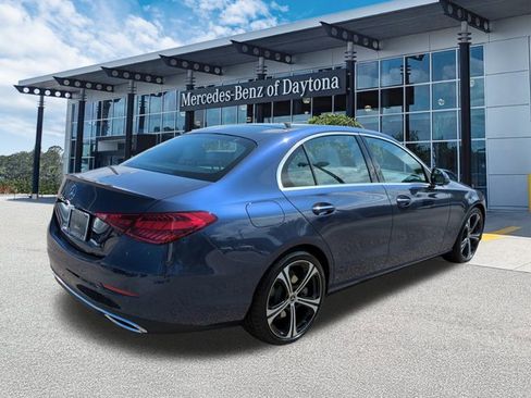 Used 2025 Mercedes-Benz C 300 Sedan image 4