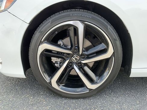 Used 2020 Honda Accord Sport image 11