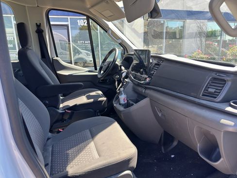 Used 2023 Ford Transit 350 XLT RWD image 8