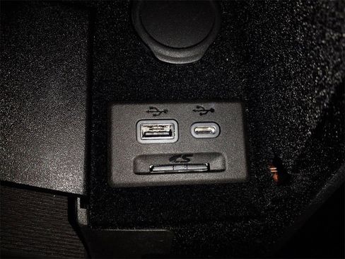 Used 2021 Cadillac CT5 Luxury w/ Sun And Sound Package image 25