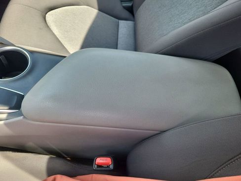 Used 2023 Toyota Camry LE image 21