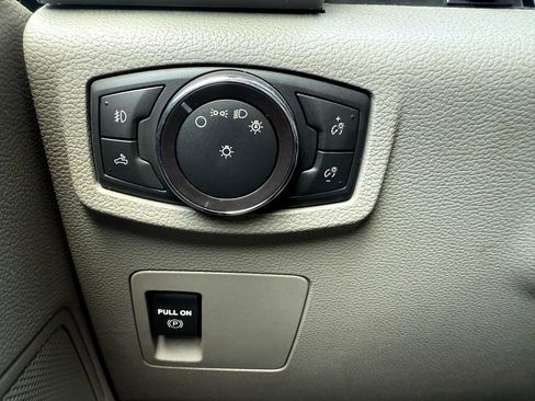 Used 2018 Ford F150 XLT w/ Trailer Tow Package image 24