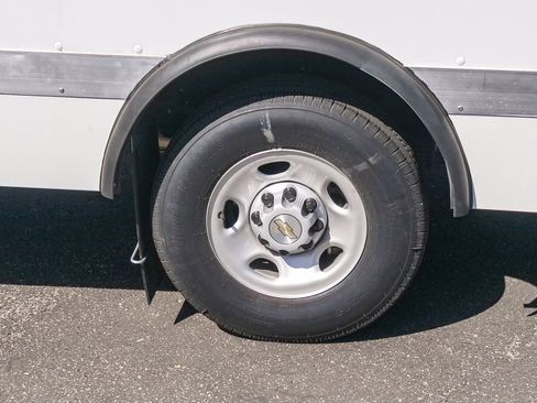 New 2025 Chevrolet Express 3500 w/ Power Convenience Package image 6