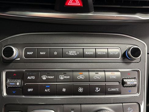 Used 2022 Hyundai Santa Fe Limited w/ Cargo Package AWD/4WD image 30