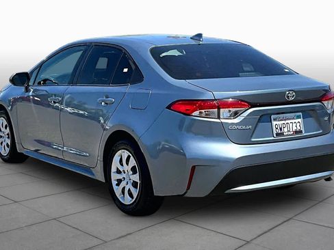Certified 2021 Toyota Corolla LE FWD image 11