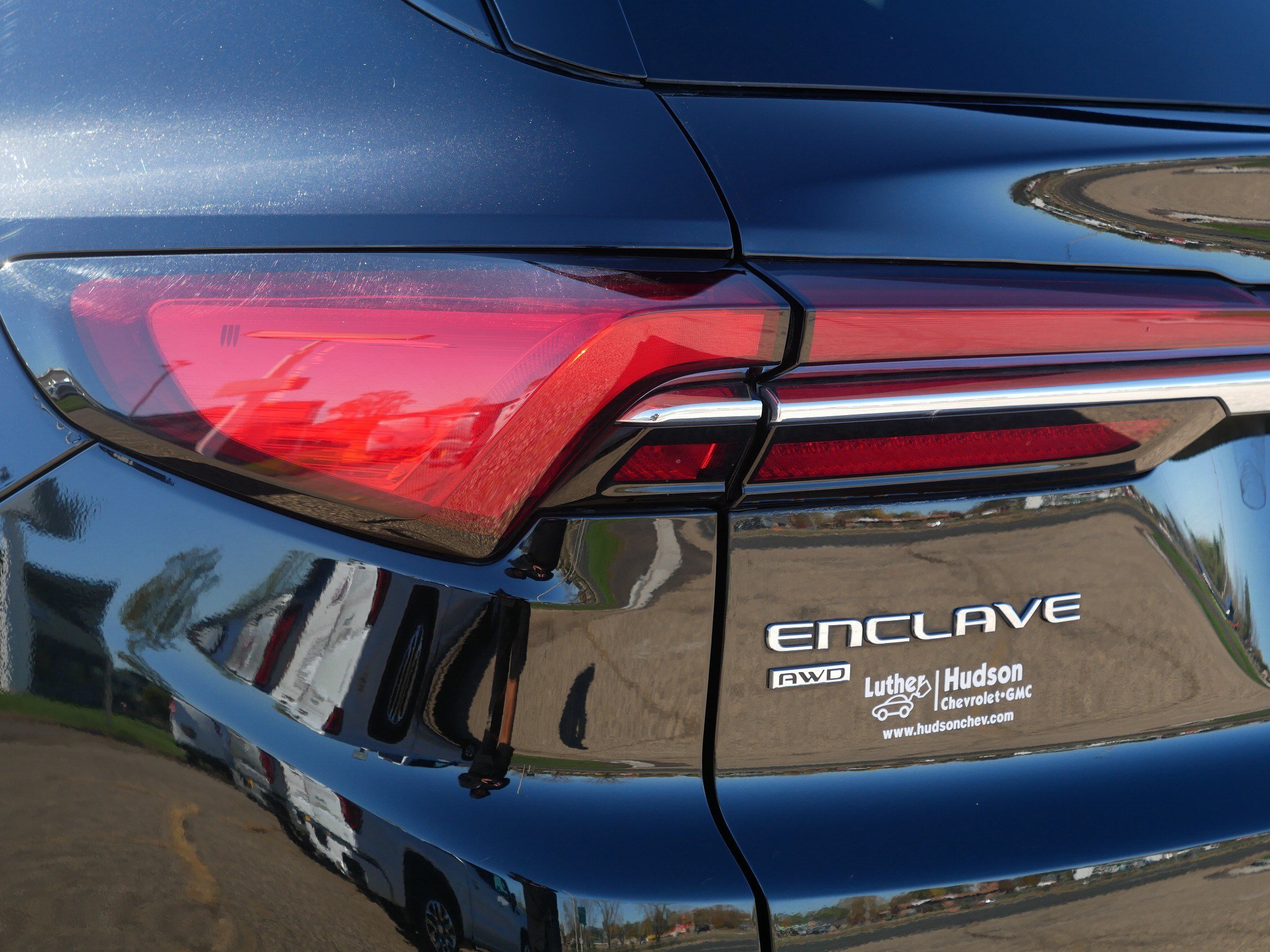 Used 2026 Buick Enclave Preferred AWD/4WD image 17