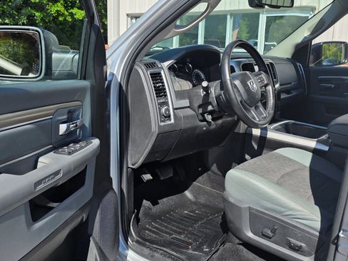 Used 2017 RAM 1500 Big Horn AWD/4WD image 10