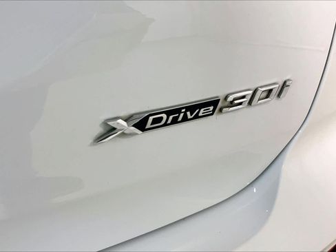 Used 2022 BMW X3 xDrive30i w/ Convenience Package image 9