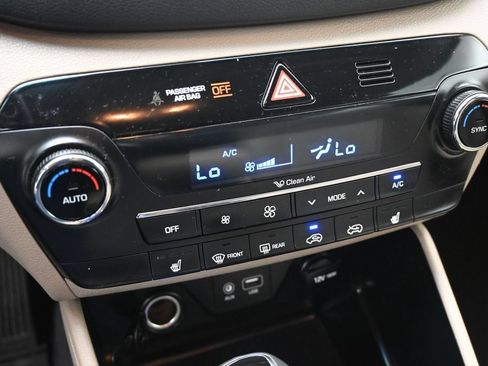 Used 2017 Hyundai Tucson SE Plus w/ Cargo Package FWD image 17