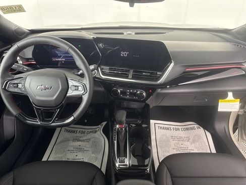 New 2026 Chevrolet Trax RS w/ Sunroof Package image 20