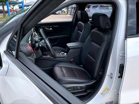 Used 2021 Chevrolet Blazer RS FWD image 8