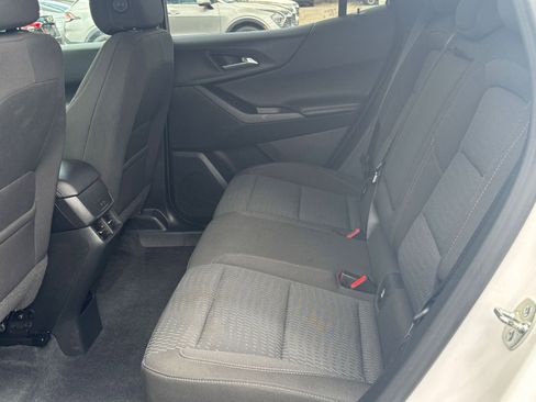 Used 2025 Chevrolet Equinox LT FWD image 23