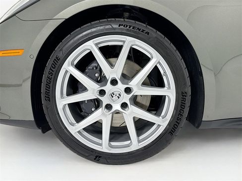 New 2026 Porsche Panamera image 33