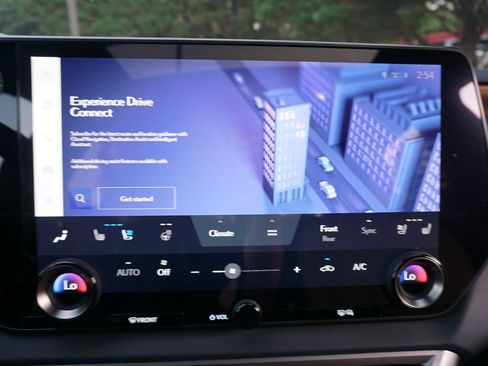 Used 2025 Lexus RX 350 Premium w/ Convenience Package FWD image 10
