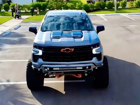 Used 2025 Chevrolet Silverado 1500 LT Trail Boss image 31