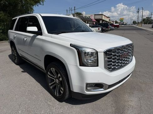 Used 2019 GMC Yukon Denali w/ Denali Ultimate Package RWD image 3