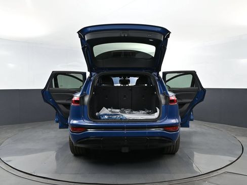 New 2027 Audi SQ6 e-tron Premium Plus AWD/4WD image 25