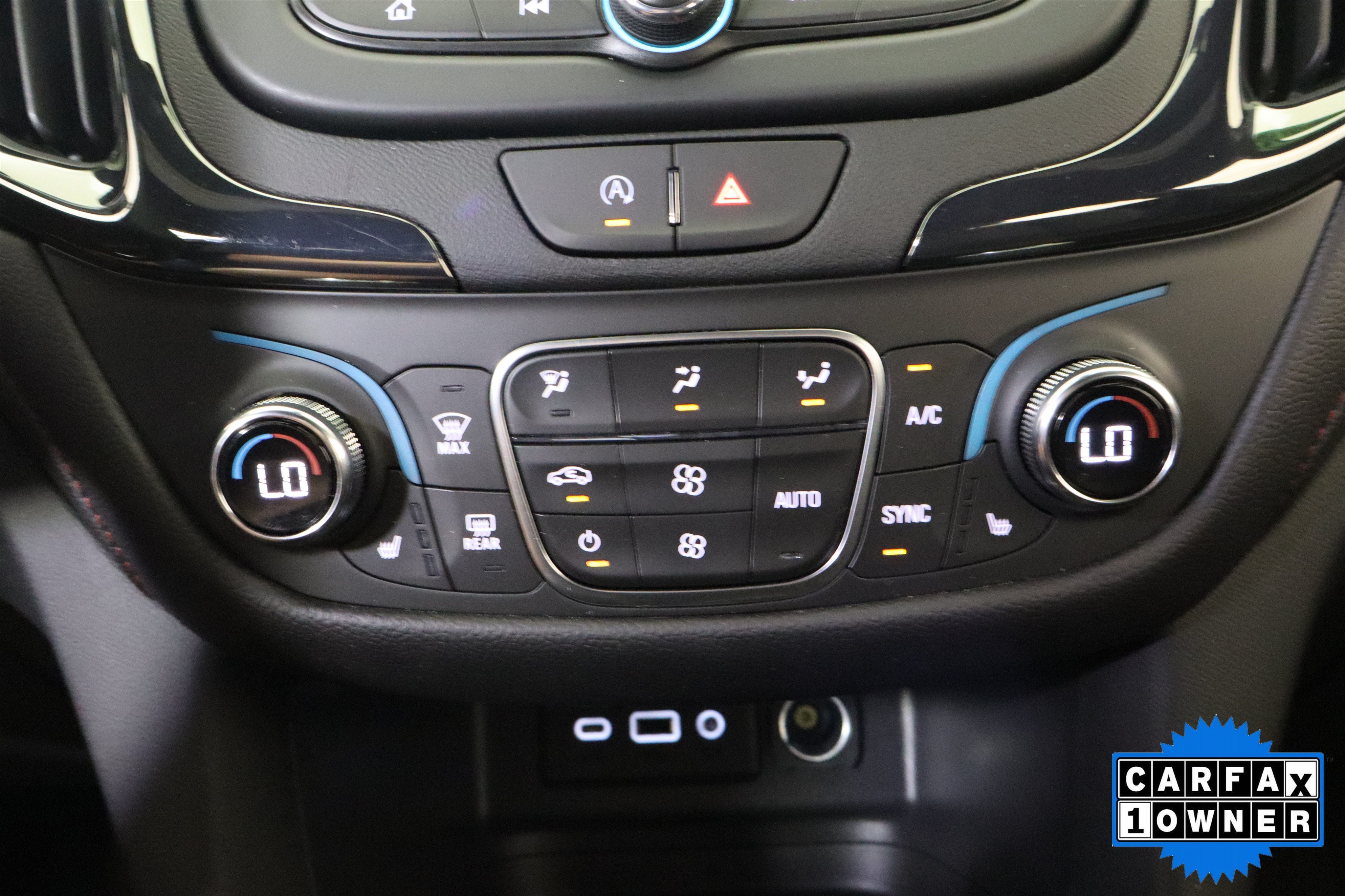 Used 2024 Chevrolet Equinox RS w/ LPO, Floor Liner Package AWD/4WD image 27