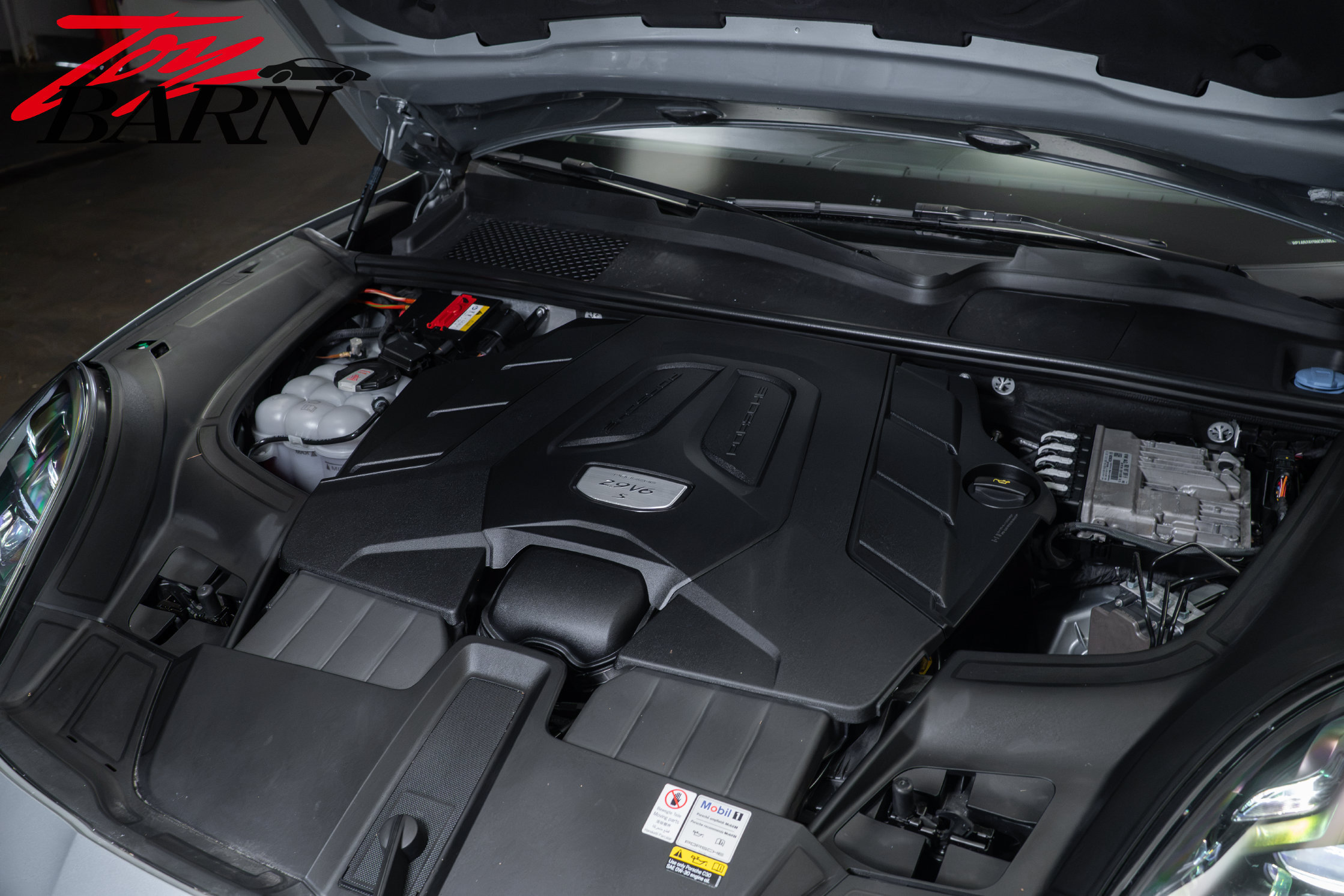 Used 2021 Porsche Cayenne S AWD/4WD image 47