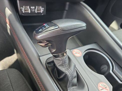Used 2025 Dodge Durango GT AWD/4WD image 10