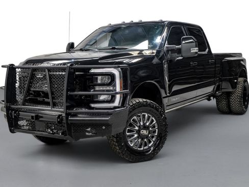 Used 2024 Ford F350 Lariat w/ Lariat Ultimate Package AWD/4WD image 5
