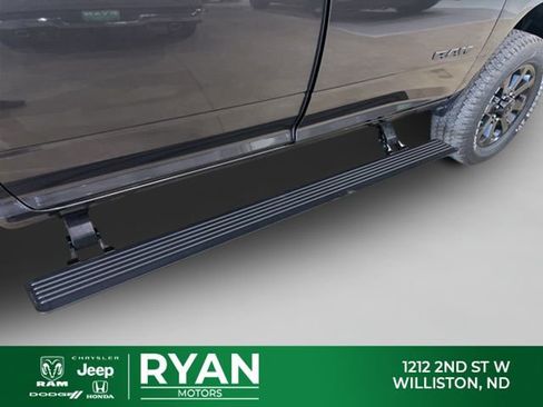 New 2026 RAM 2500 Laramie AWD/4WD image 14