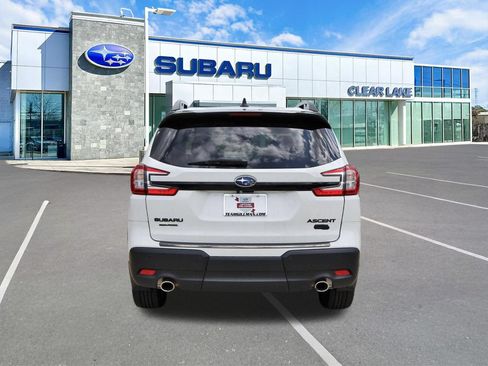 Used 2025 Subaru Ascent Bronze Edition AWD/4WD image 5