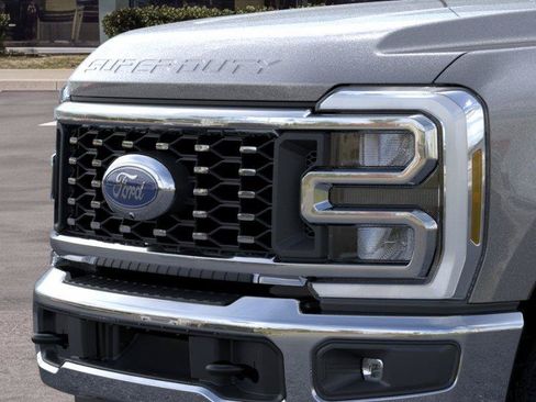 New 2026 Ford F350 Lariat AWD/4WD image 17