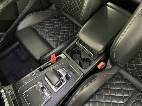 Used 2018 Audi SQ5 Premium Plus w/ S Sport Package image 15