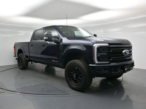 New 2025 Ford F250 Platinum image 54
