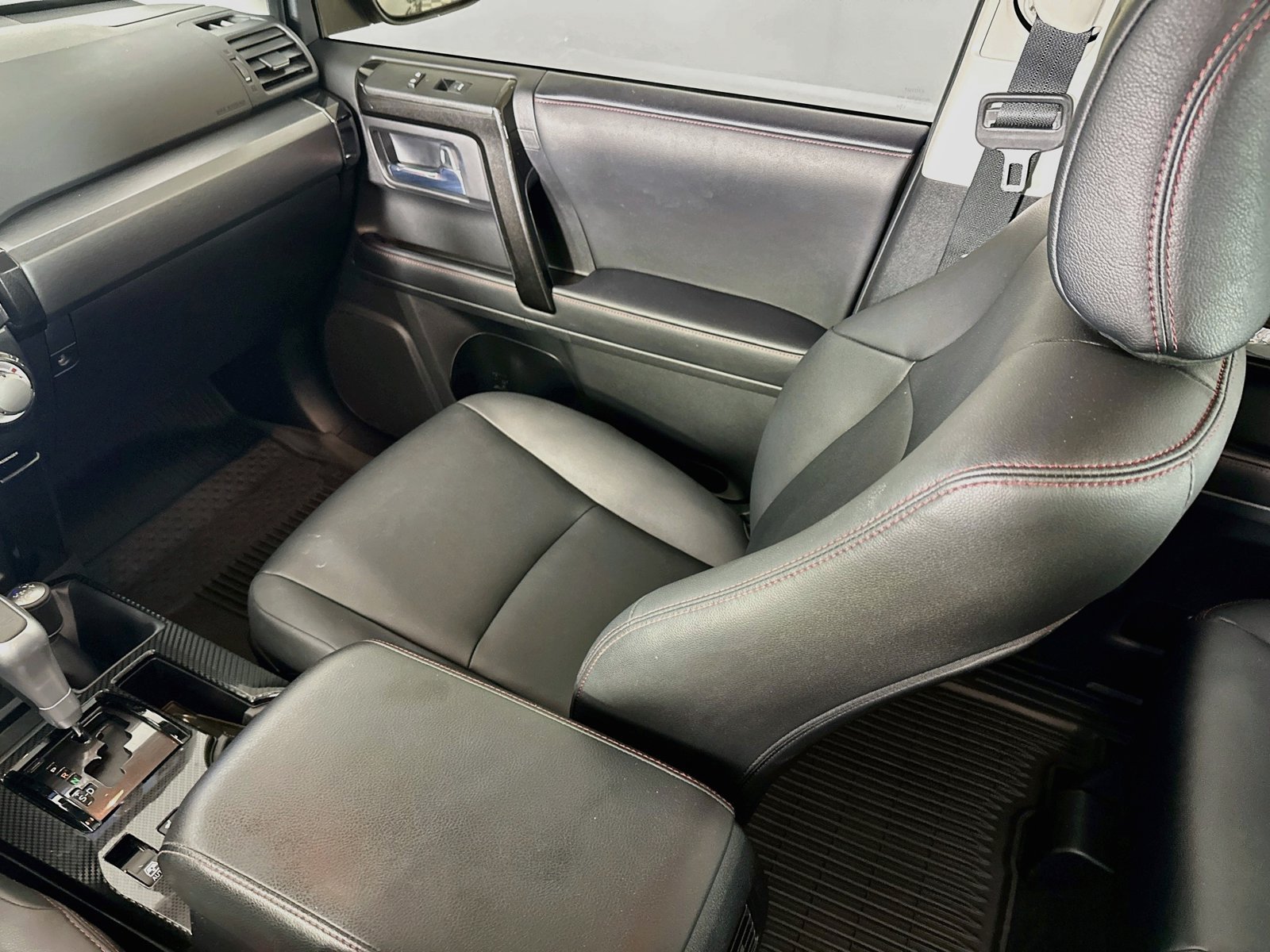 Certified 2023 Toyota 4Runner TRD Off-Road Premium w/ Off Road Premium Plus Package AWD/4WD image 24