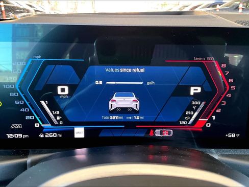 Used 2023 BMW M2 image 25