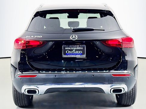Certified 2025 Mercedes-Benz GLA 250 image 4