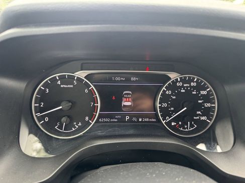 Used 2024 Nissan Rogue SV AWD/4WD image 10