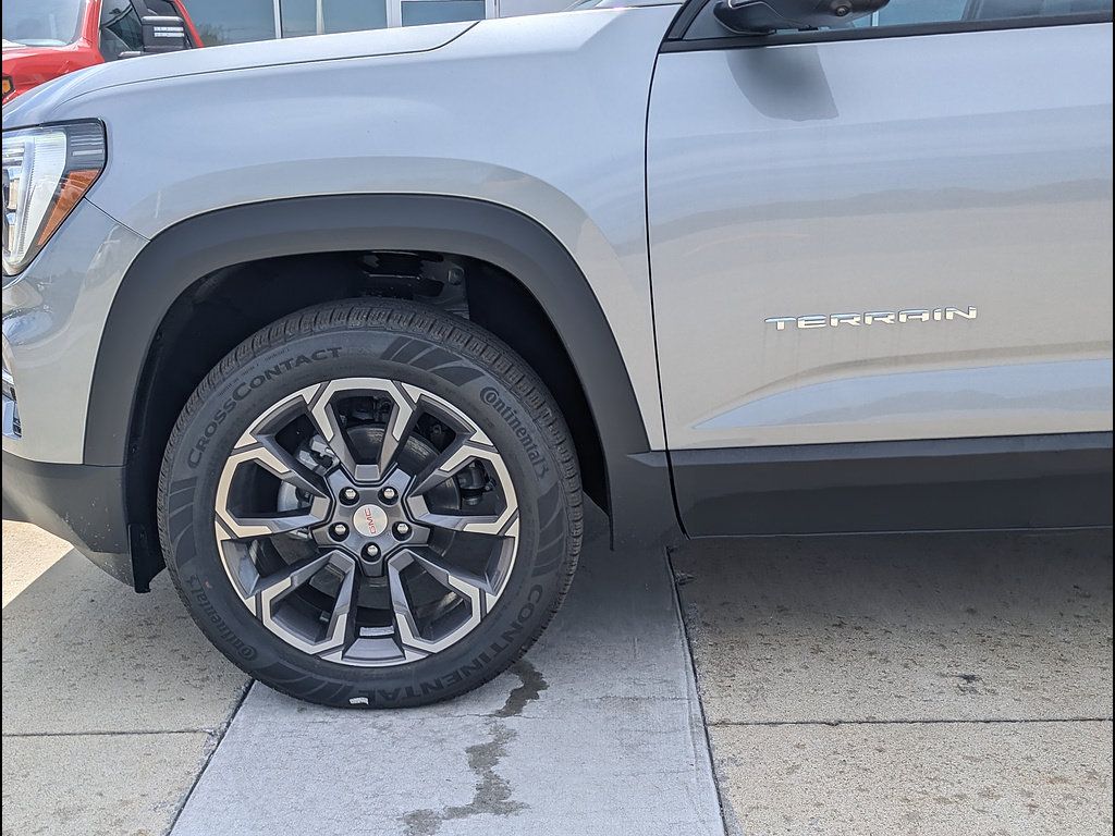 New 2027 GMC Terrain Elevation w/ Elevation Premium Package AWD/4WD image 10