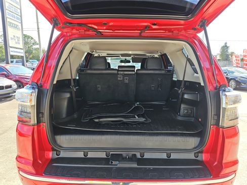 Used 2016 Toyota 4Runner Limited image 6