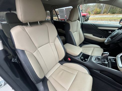 Used 2024 Subaru Outback Limited image 16